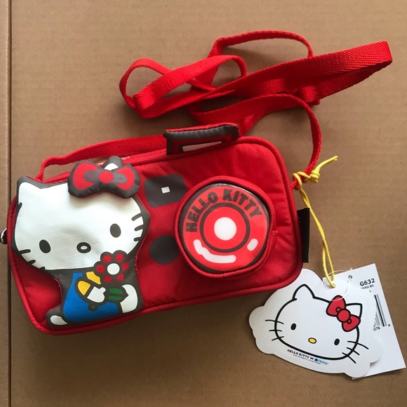Hello kitty x lesportsac red camera bag crossbody - Picture 1 of 5
